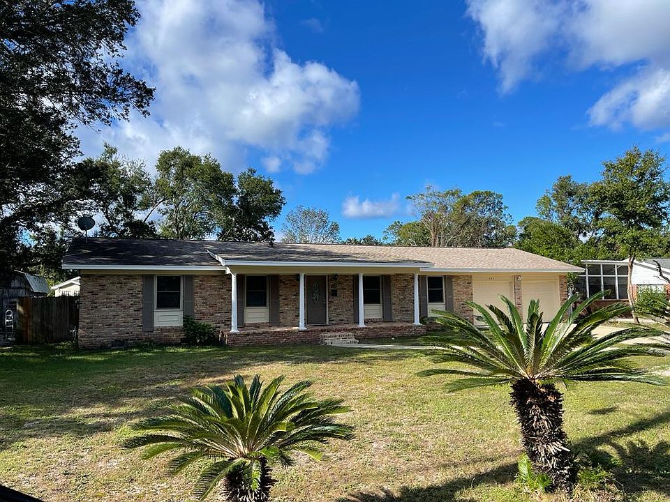 1st image of 203 Oviedo St