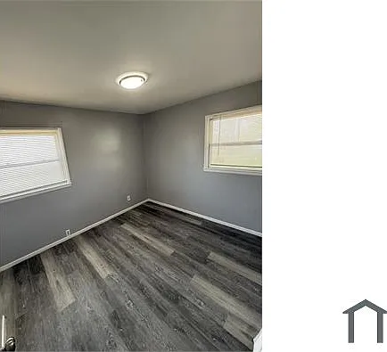 323 Shepley Dr — Photo 4