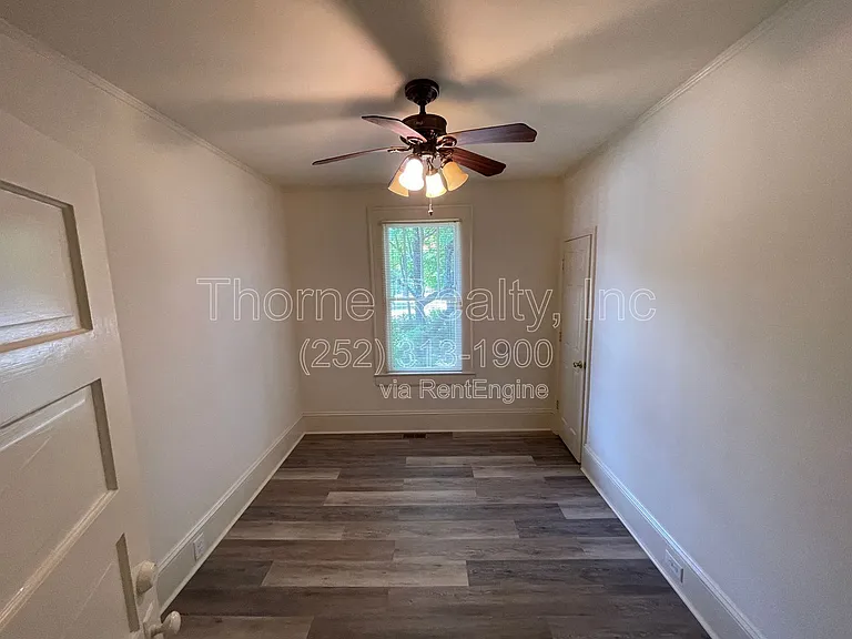 1524 Sunset Ave — Photo 13