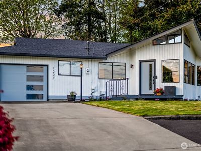 1207 Browns Point Boulevard NE, Tacoma, WA, 98422