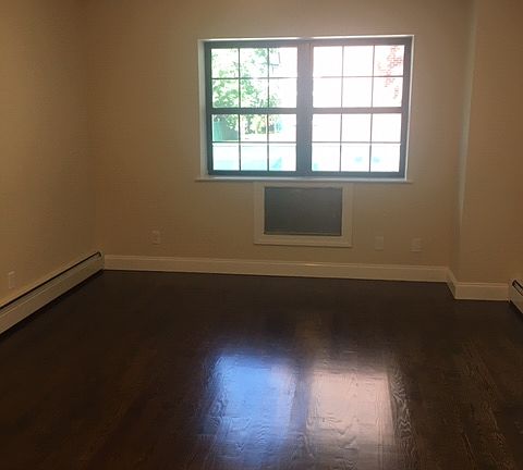 3rd image of 26-26 18th St #2S
