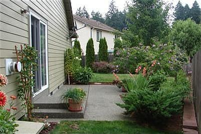3rd image of 5809 Donegal Ct SE