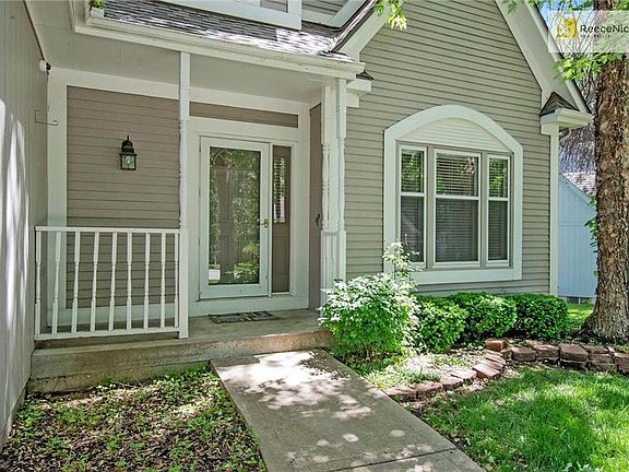 Close up of the covered front porch.