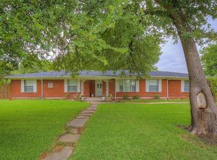 1617 Comanche Trl, Garland, TX 75043