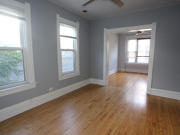 4th image of 1436 W Belmont Ave APT 1F