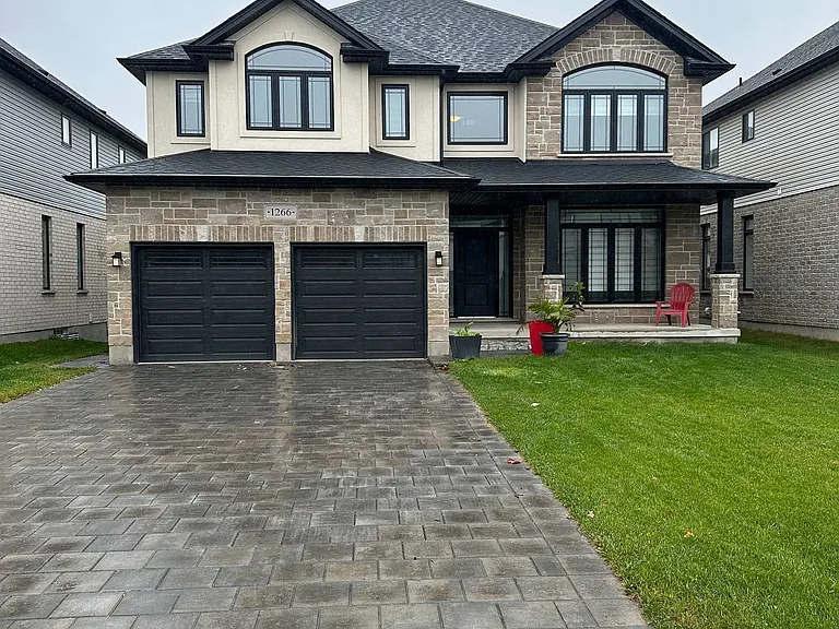 1266 Silverfox Dr #BASEMENT — Photo 1