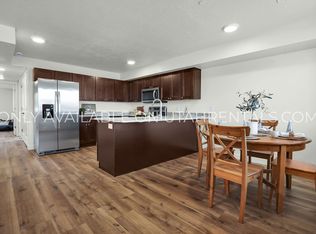 434 S Main St, Santaquin, UT 84655