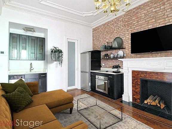 5th image of 114 E 37th St #3C