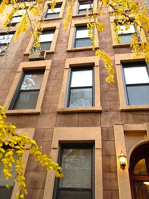 Rented by New York Residence | media 9