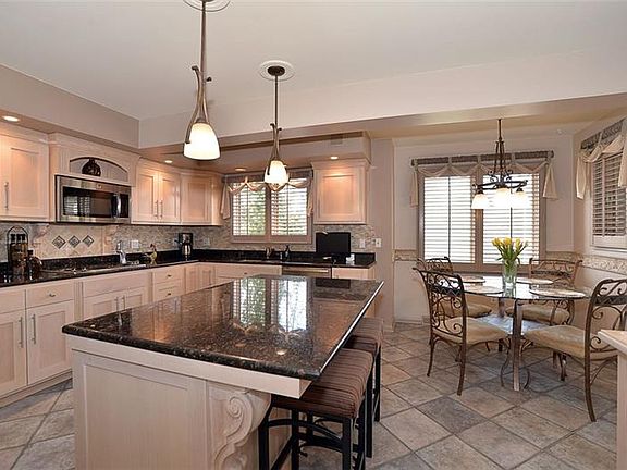 5th image of 4061 Willow Creek Dr