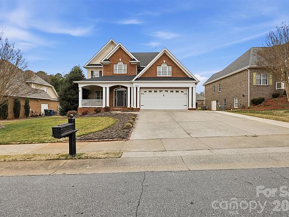 4th image of 1838 31st Avenue Ln NE