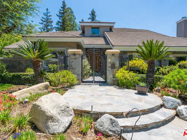 19234 Mayall St, Northridge, CA 91324