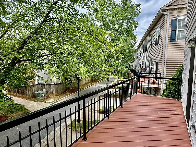 9730 Washingtonian Blvd — Photo 40