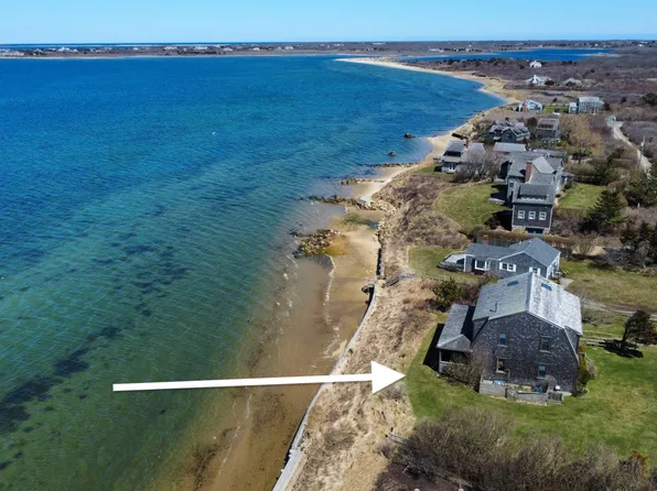 39 Quaise Rd, Nantucket, MA 02554