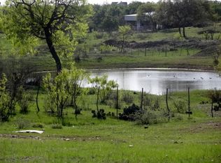 100 Rio Llano Dr, Llano, TX 78643