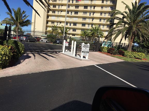 5th image of 7380 S Ocean Dr APT 917