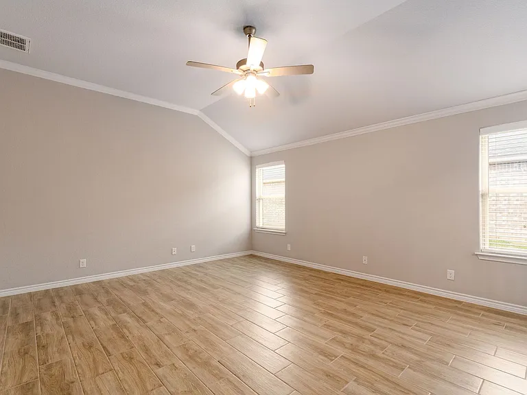 2611 Settlers Oak Dr — Photo 17