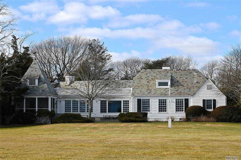 21 Thorn Hedge Rd, Bellport, NY 11713 Zillow