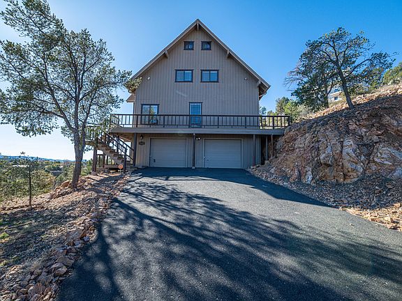 2nd image of 2660 Country Park Dr