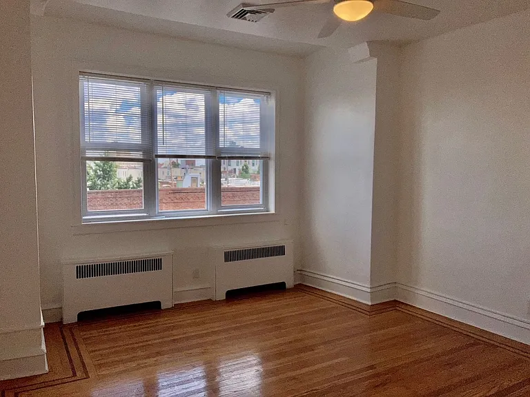 1807 S Broad St — Photo 6