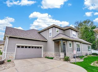 1622 Pond View Ct, Middleton, WI 53562