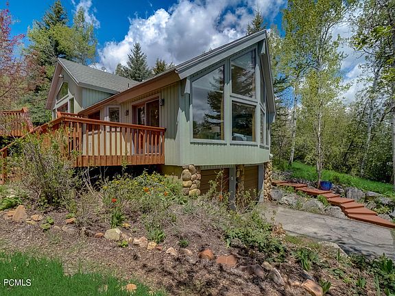 3rd image of 8693 N Gorgoza Dr