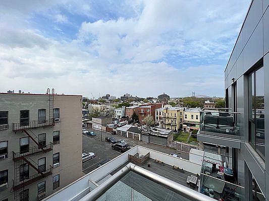 5th image of 14-33 31st Ave #5I