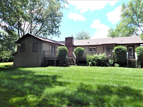 2nd image of 2212 White Cedar Ct