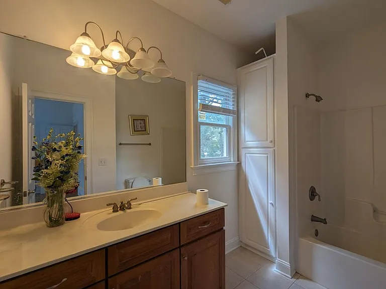 2944 Old Pond Rd — Photo 11