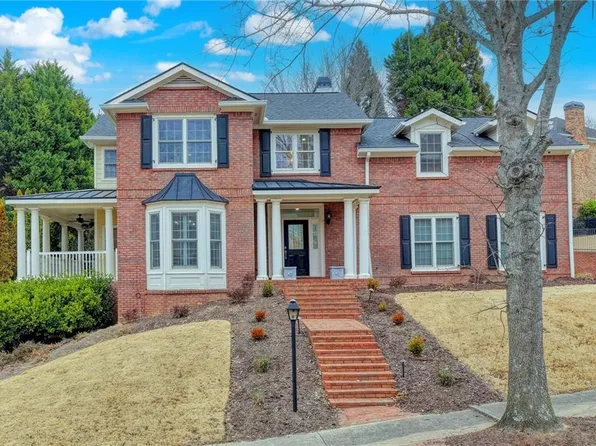 4541 Meadow Club Dr, Suwanee, GA 30024