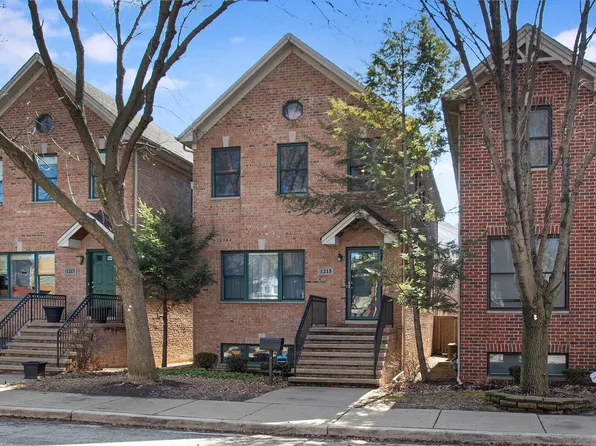 1215 W 33rd St, Chicago, IL 60608