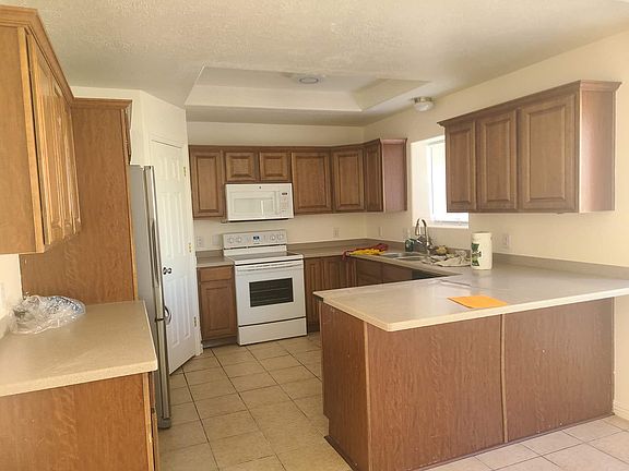 4th image of 4816 S Erin Ln W