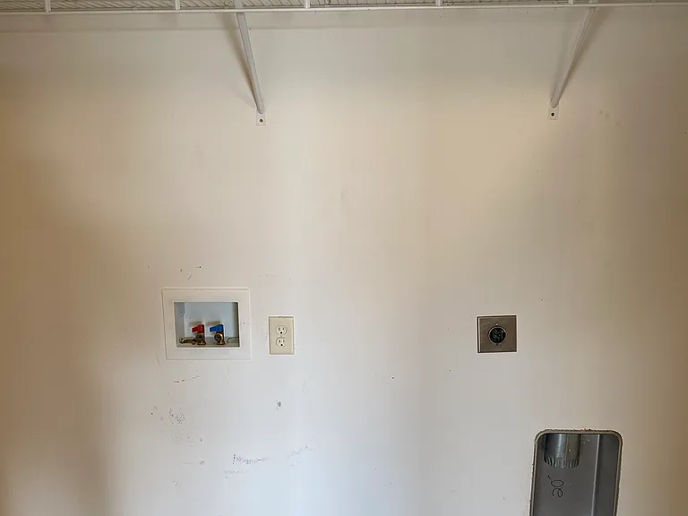 232 Rose St — Photo 14