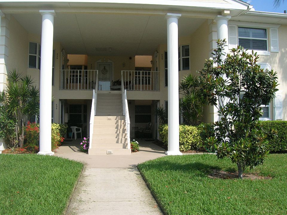 1st image of 430 Grove Isle Cir #430