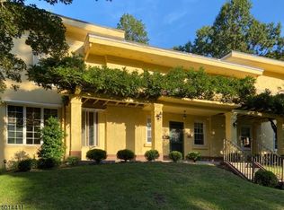 67 Gould Pl, Caldwell, NJ 07006