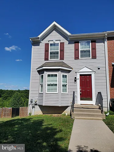 29 Litchfield Ln E Photo 1