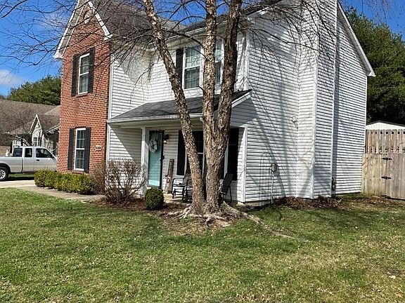 2nd image of 138 Old Post Rd