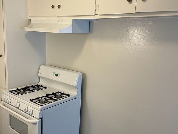 3rd image of 4540 Vista Del Monte Ave #7