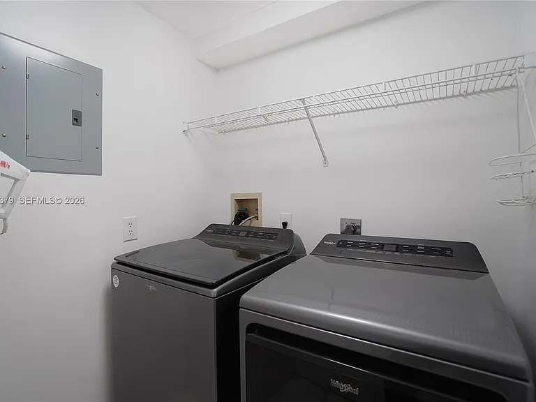 21205 Yacht Club Dr #2604 — Photo 25
