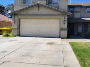 4325 Olivera Pl, Lancaster, CA 93536