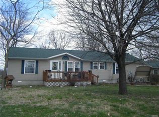 105 Main St, Jamestown, IL 62275