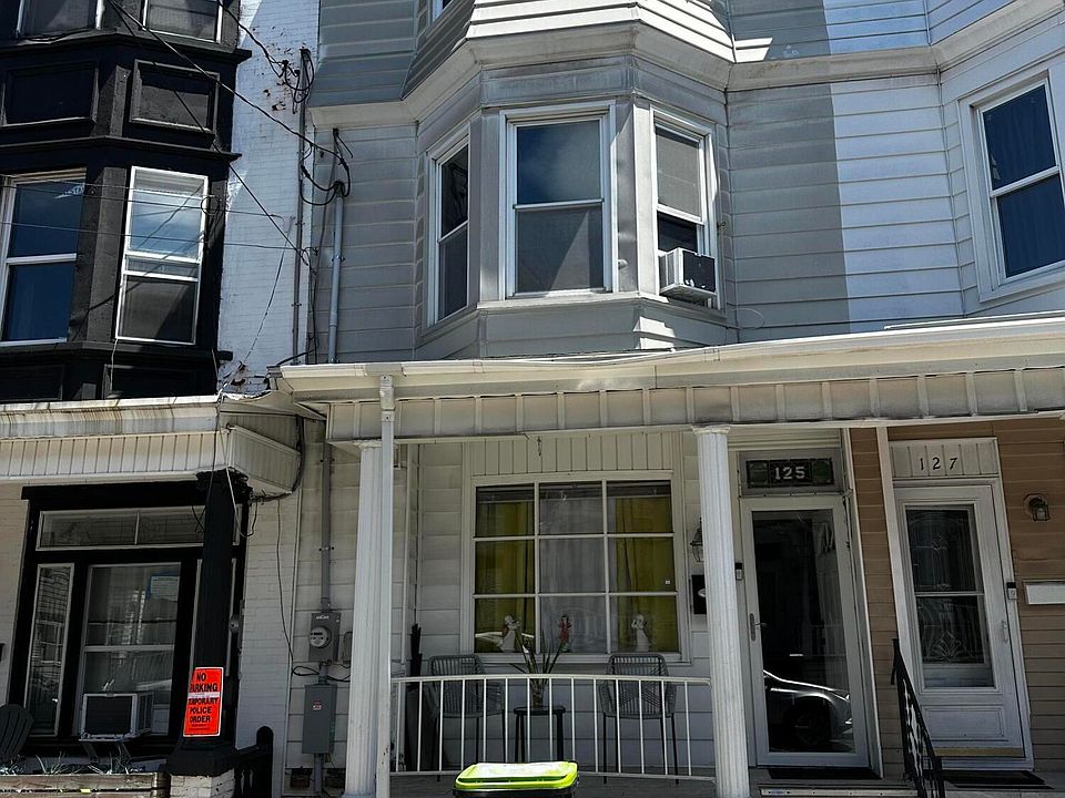 1st image of 125 S Jardin St