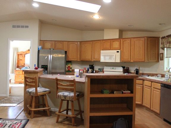 3rd image of 10177 S X7 RANCH Road