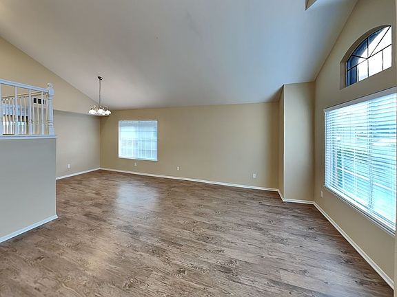 5th image of 30193 Sierra Madre Dr