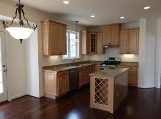 10680 Tattersall Dr, Manassas, VA 20112
