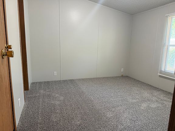 5th image of 121 Emory Oak Dr #195