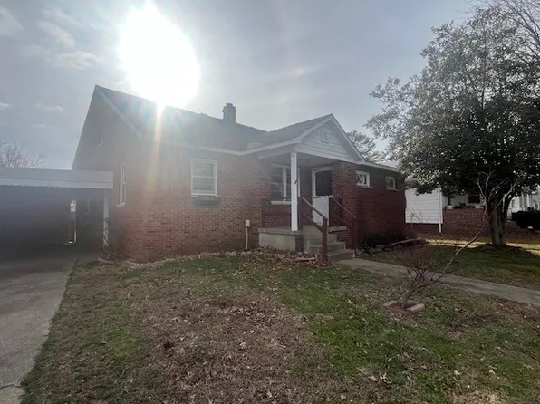 1919 Logan St, Murphysboro, IL 62966