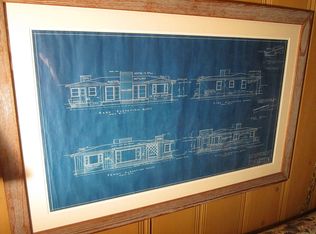 3802 Pine Ave, Long Beach, CA 90807