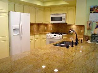 15365 La Plata Ct, Ramona, CA 92065