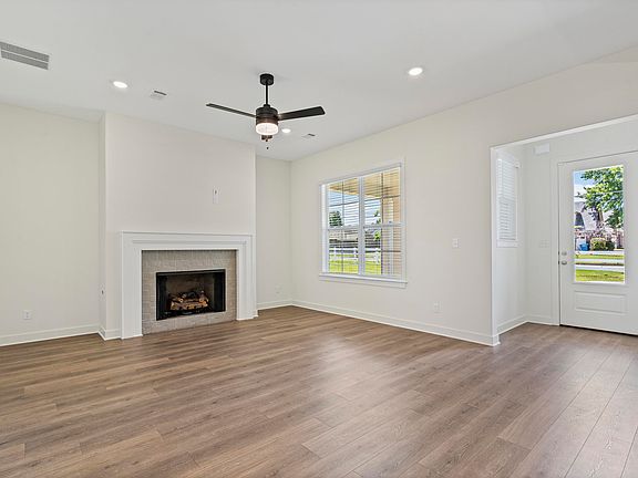 4th image of 5702 Gerber Rd